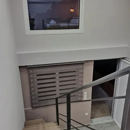 3apartments Artemis Luxury Apartment